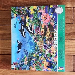 2000 piece Ceaco brand Jewels of the Deep puzzle.